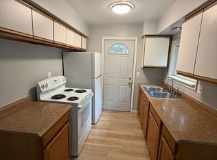 750 Eugene St, Ypsilanti, MI 48198