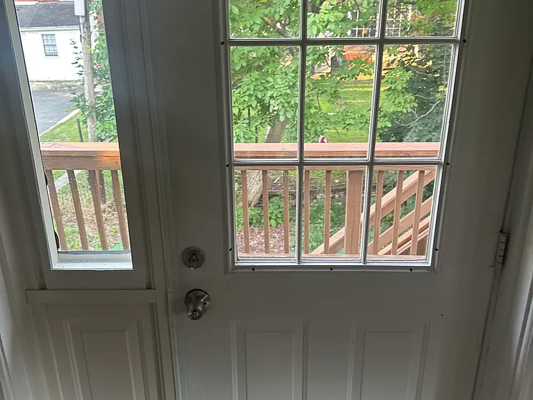 512 E Morton St #2 — Photo 5
