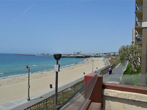 5th image of 601 Esplanade #A