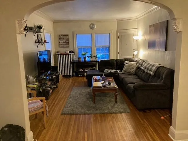 1845 Portland Ave — Photo 2