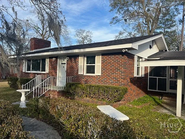 16 Herty Ave — Photo 1