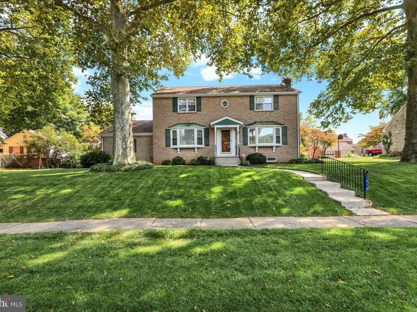 1016 Grandview Blvd, Lancaster, PA 17601