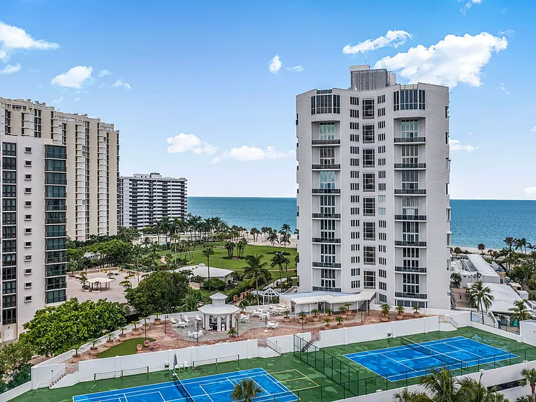 4041 Gulf Shore Blvd N #1807 — Photo 3