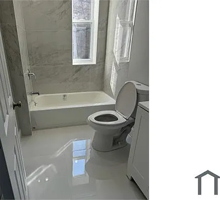 4 bed, 1000 sqft, $2,200 — Photo 2