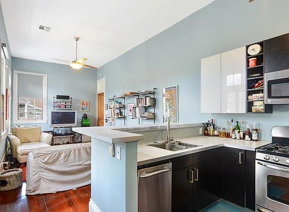 5th image of 1010 Josephine St