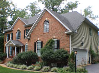 15402 Fox Briar Ln, Midlothian, VA 23112