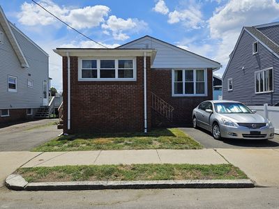 29 Bateman Ave, Revere, MA, 02151