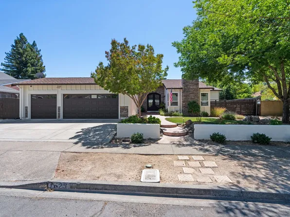 1029 Stonebridge Dr, Napa, CA 94558