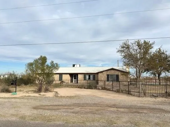 771 Hummingbird Ln, Fort Stockton, TX 79735