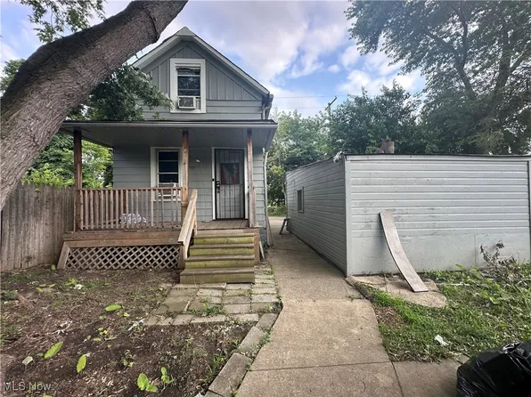 7507 Elton Ave, Cleveland, OH 44102