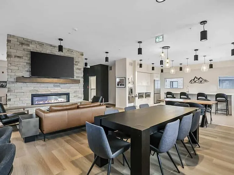 8231 19th Ave SW — Photo 33