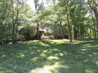 130 Scottsborough Ct, Bowling Green, KY 42103