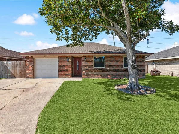 277 W Oakland St, Saint Rose, LA 70087