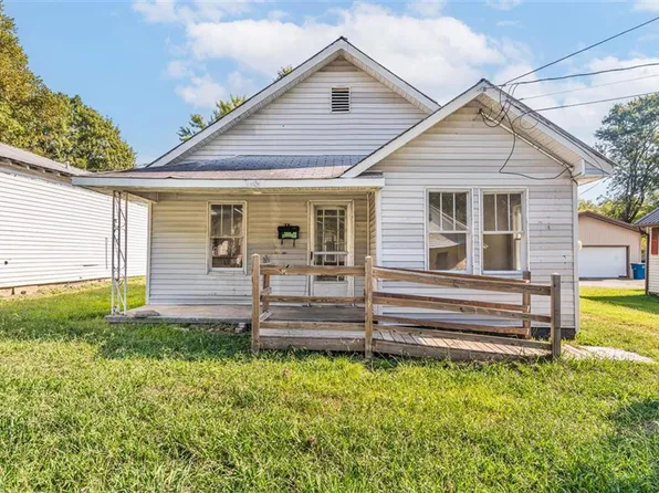 403 McKenna St, Glasgow, KY 42141