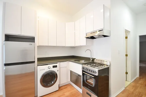 Rented by Bold New York | media 3