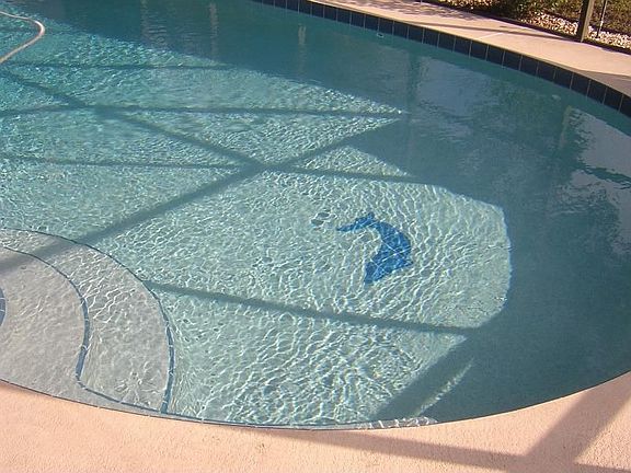 Pool like new