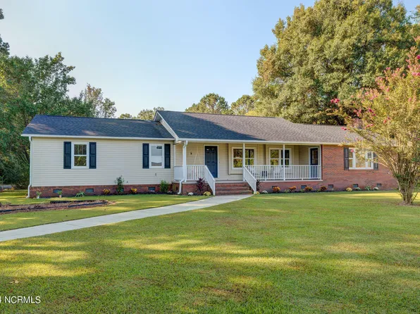 3395 Newroad Avenue, Burgaw, NC 28425
