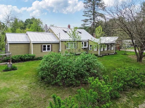 286 Canaan Road, Clinton, ME 04927