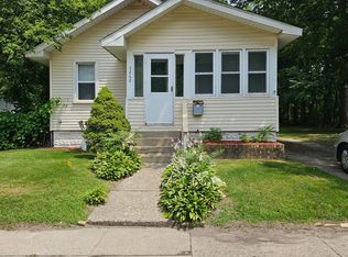 3260 Inman St, Ferndale, MI 48220