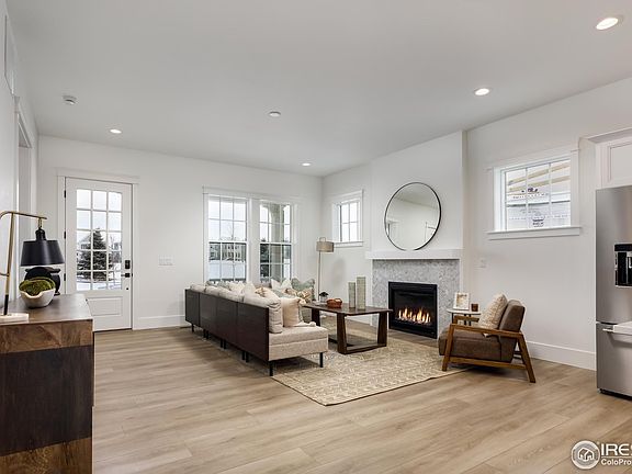 5th image of 154 Westerly Blvd