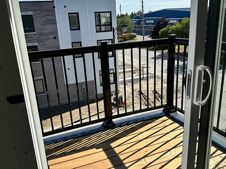 163 Hunt St N #101 — Photo 28