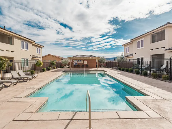 140 W Center St #8, Ivins, UT 84738