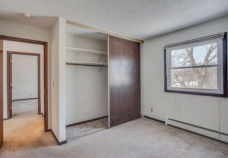 605 Stillwater Rd — Photo 4