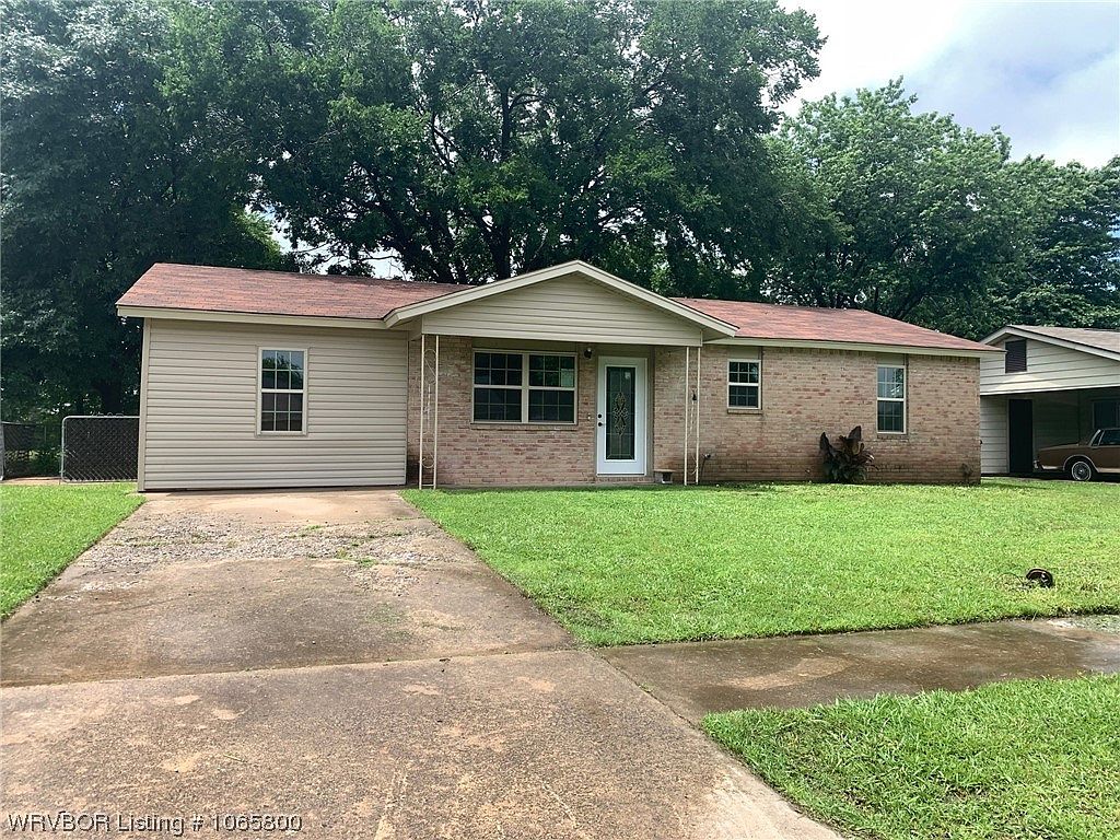 8316 S 32nd Ter, Fort Smith, AR 72908 MLS 1065800 Zillow
