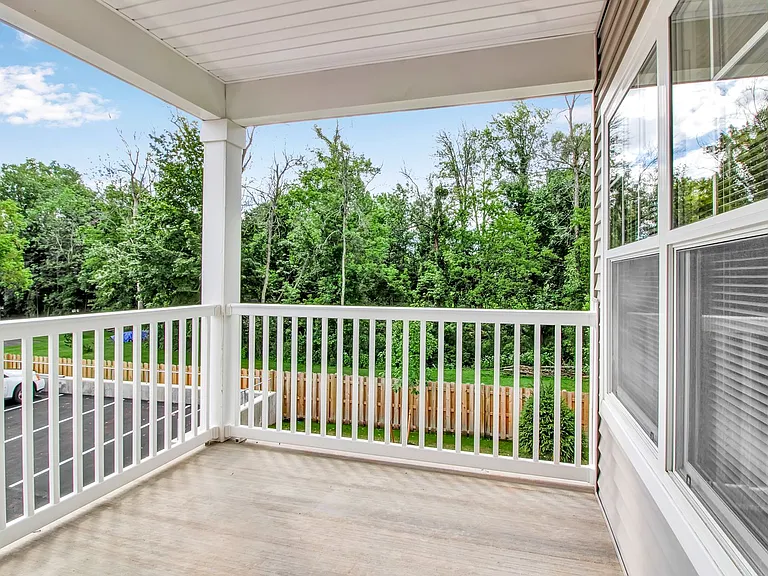 9150 Transit Rd — Photo 42