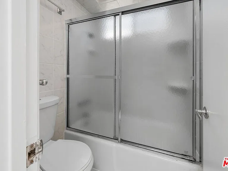 19 Sunset Ave #3 — Photo 19