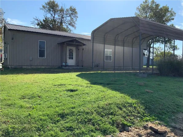 503 E 6th St, Colony, KS 66015