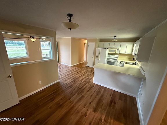 3rd image of 47 Crider Dr
