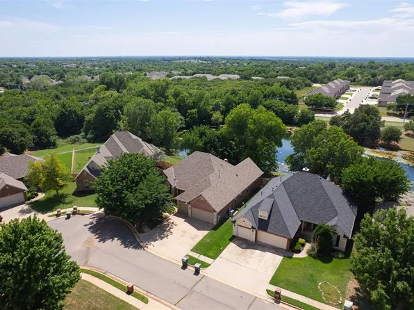 4309 Whirlaway, Edmond, OK 73025