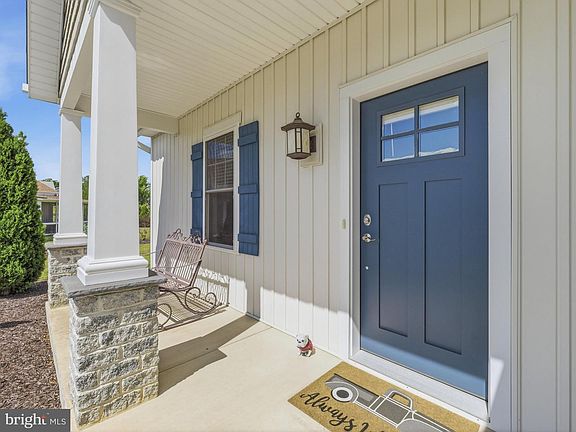 4th image of 6099 Hot Springs Ct