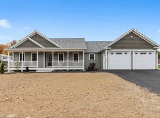 316 Williams Rd, Fitchburg, MA 01420