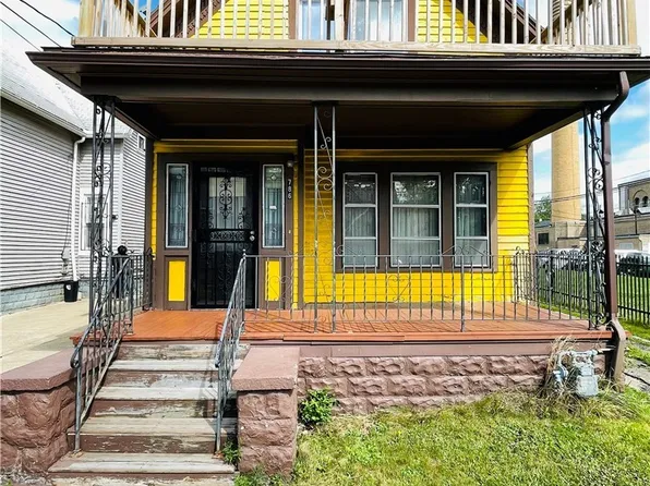 786 Northampton St, Buffalo, NY 14211