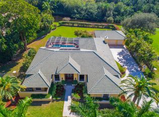 8682 Sawpine Rd, Delray Beach, FL 33446