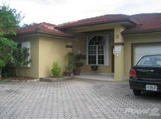 9104 SW 70th Ter, Miami, FL 33173