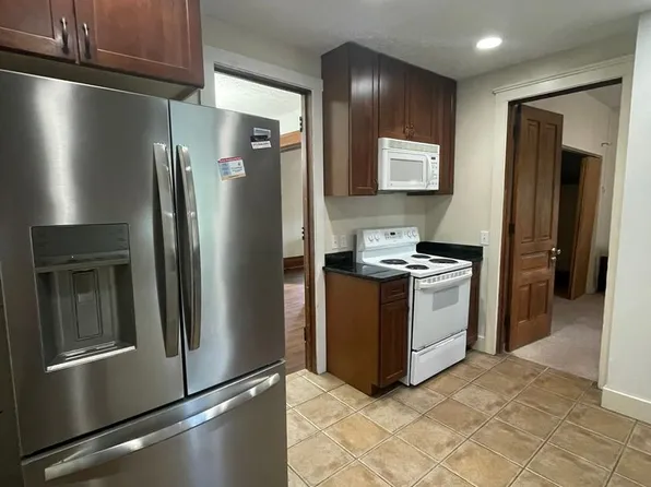 1121 Packard St, Ann Arbor, MI 48104