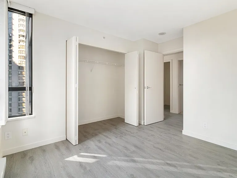 909 Mainland St #1409 — Photo 14
