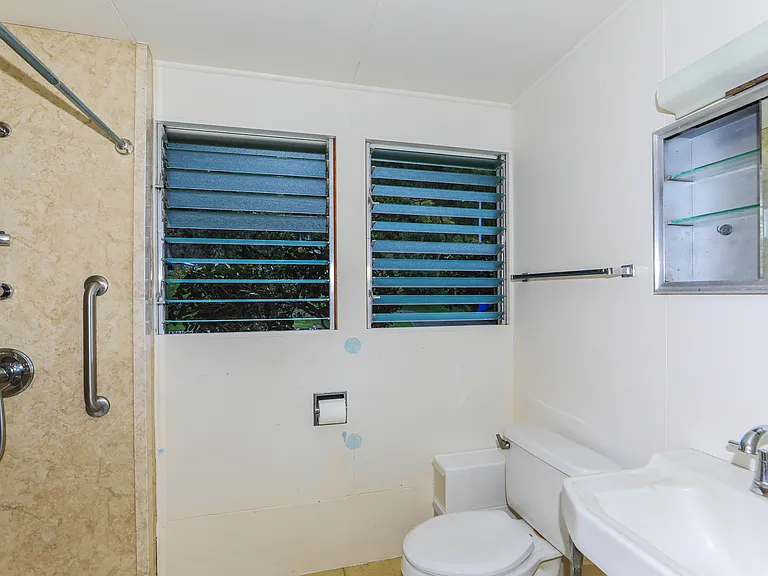 3658 Woodlawn Terrace Pl — Photo 45