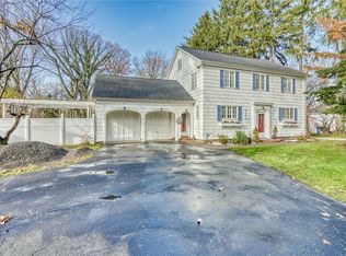 1550 Stone Rd, Rochester, NY 14615