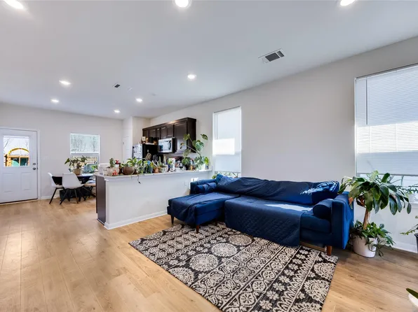 263 Tolo Dr, Elgin, TX 78621