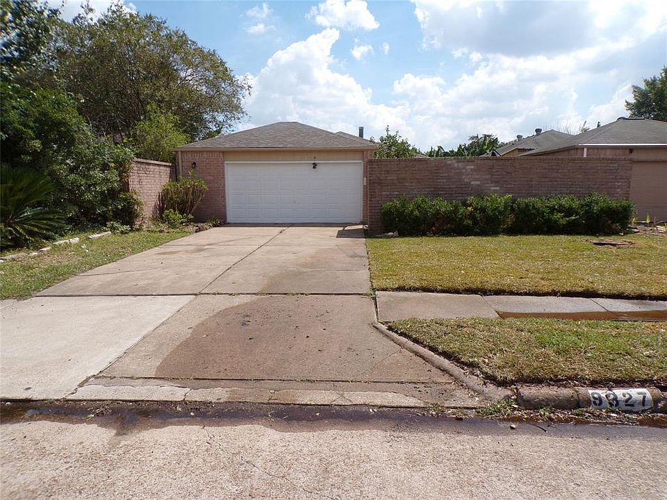 1st image of 9327 Beringwood Dr