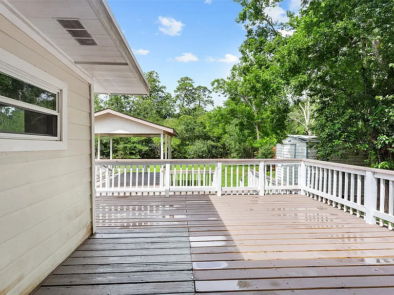 3310 Oak Dr — Photo 4