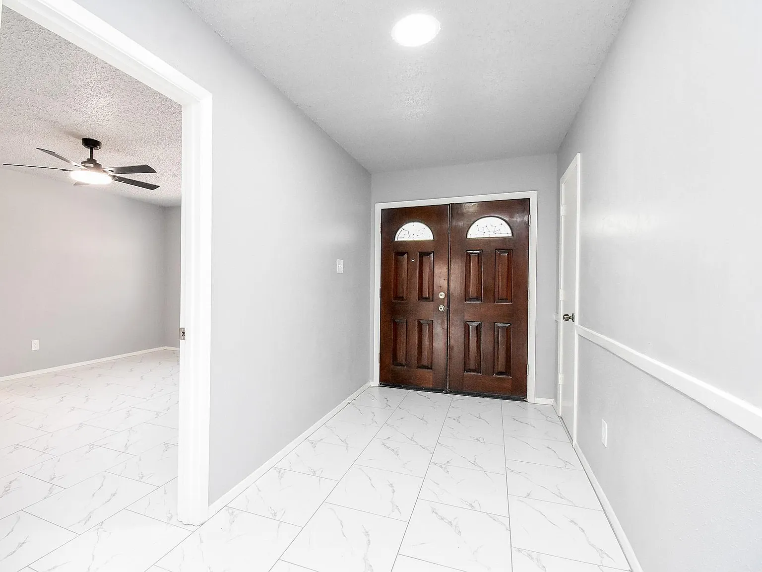 4 bed, 2.0 bath, 1743 sqft, $2,200 — Photo 3