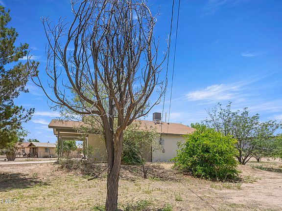 5th image of 13220 Petunia Dr