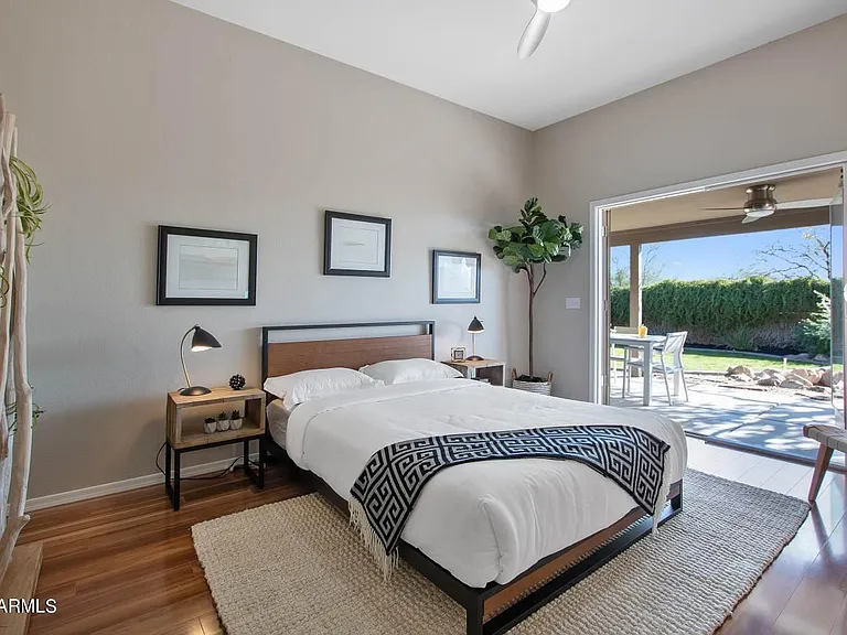6494 S Foothills Dr — Photo 17