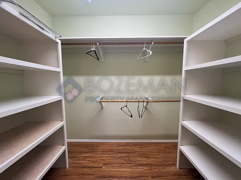 1109 N Cedarview Dr — Photo 17
