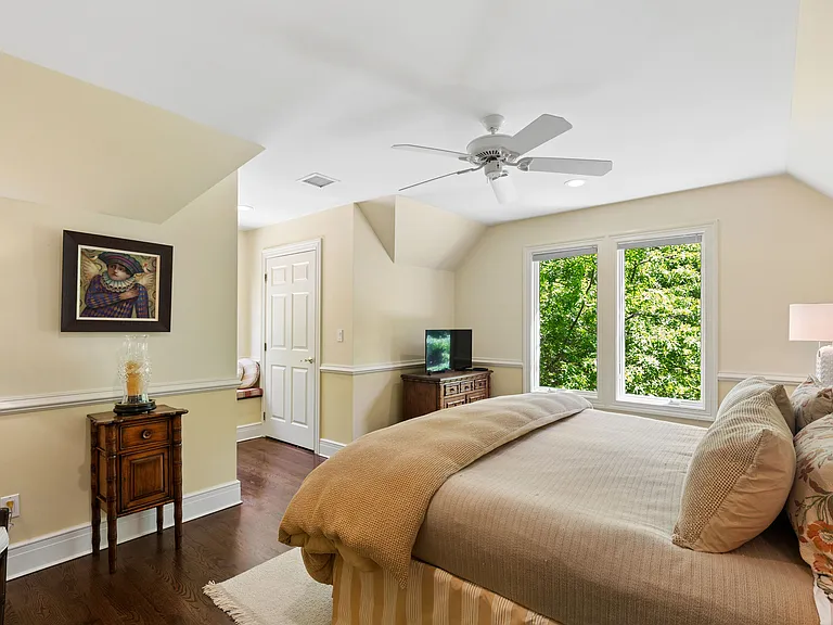 2296 Deerfield Rd — Photo 28